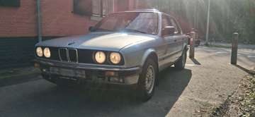 e30
