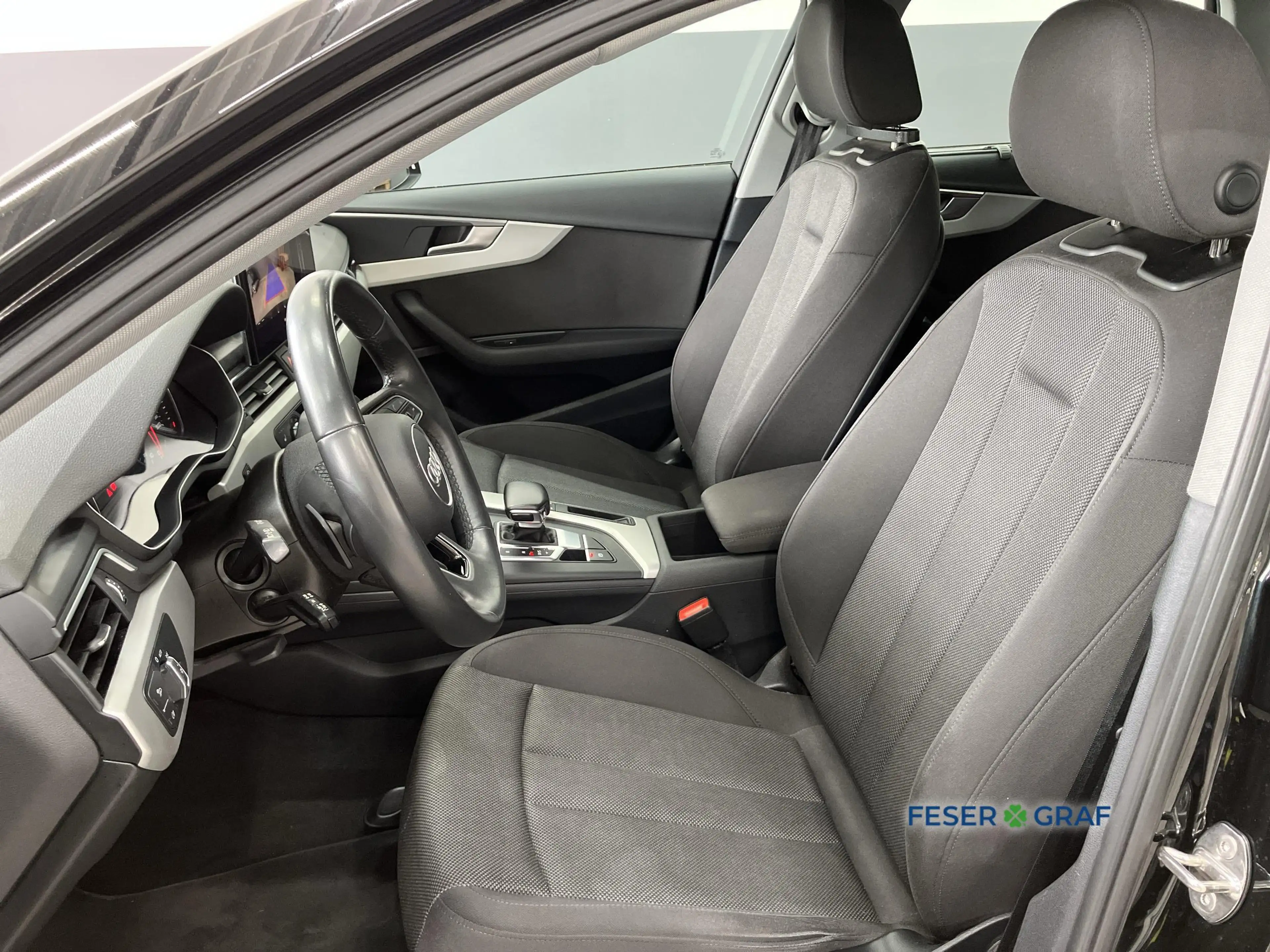 Audi A4 Avant 30 TDI RFK Stdhz. LED VK nur an Händler !!! — photo 6