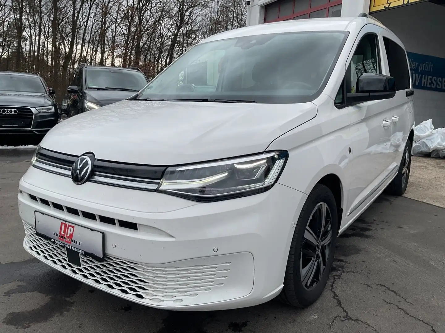Volkswagen Caddy Style 2.0 TDI DSG LED Navi AHK Kamera SHZ Weiß - 1
