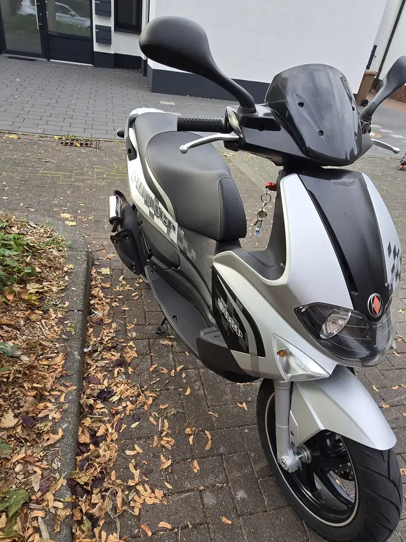 Gilera Runner 50 Серебристый - 1