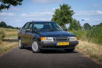 Saab 9000S
