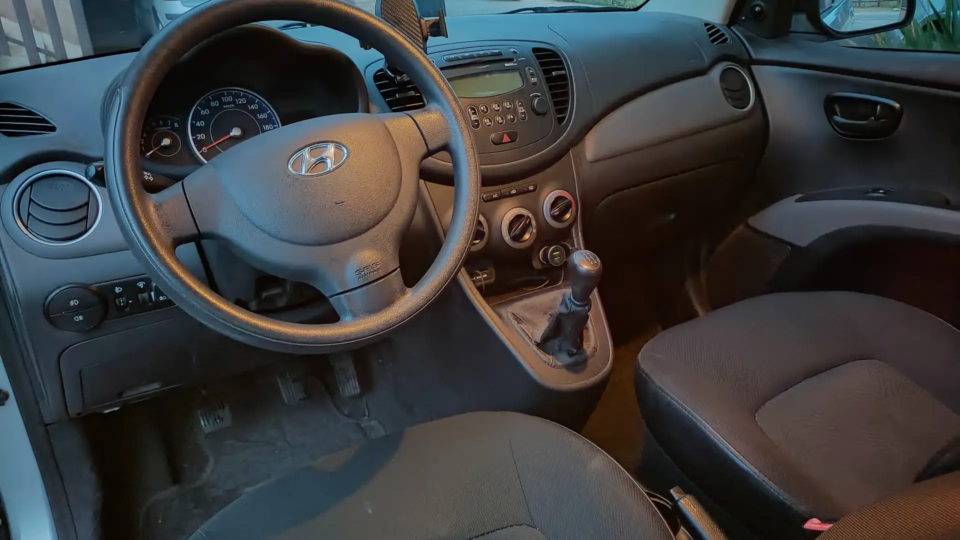 Hyundai i10 i10 1.1 Classic Argento - 2