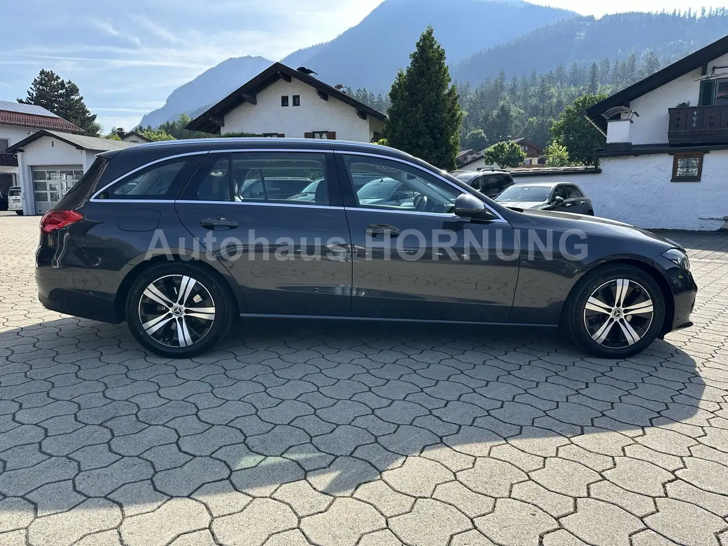 Mercedes-Benz C 220 C 220 d T Avantg AHK LED KAMERA EASYP NFC KEYLES Grau - 2