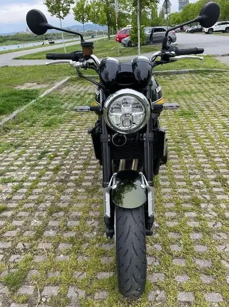 Kawasaki Z 900 - foto 3