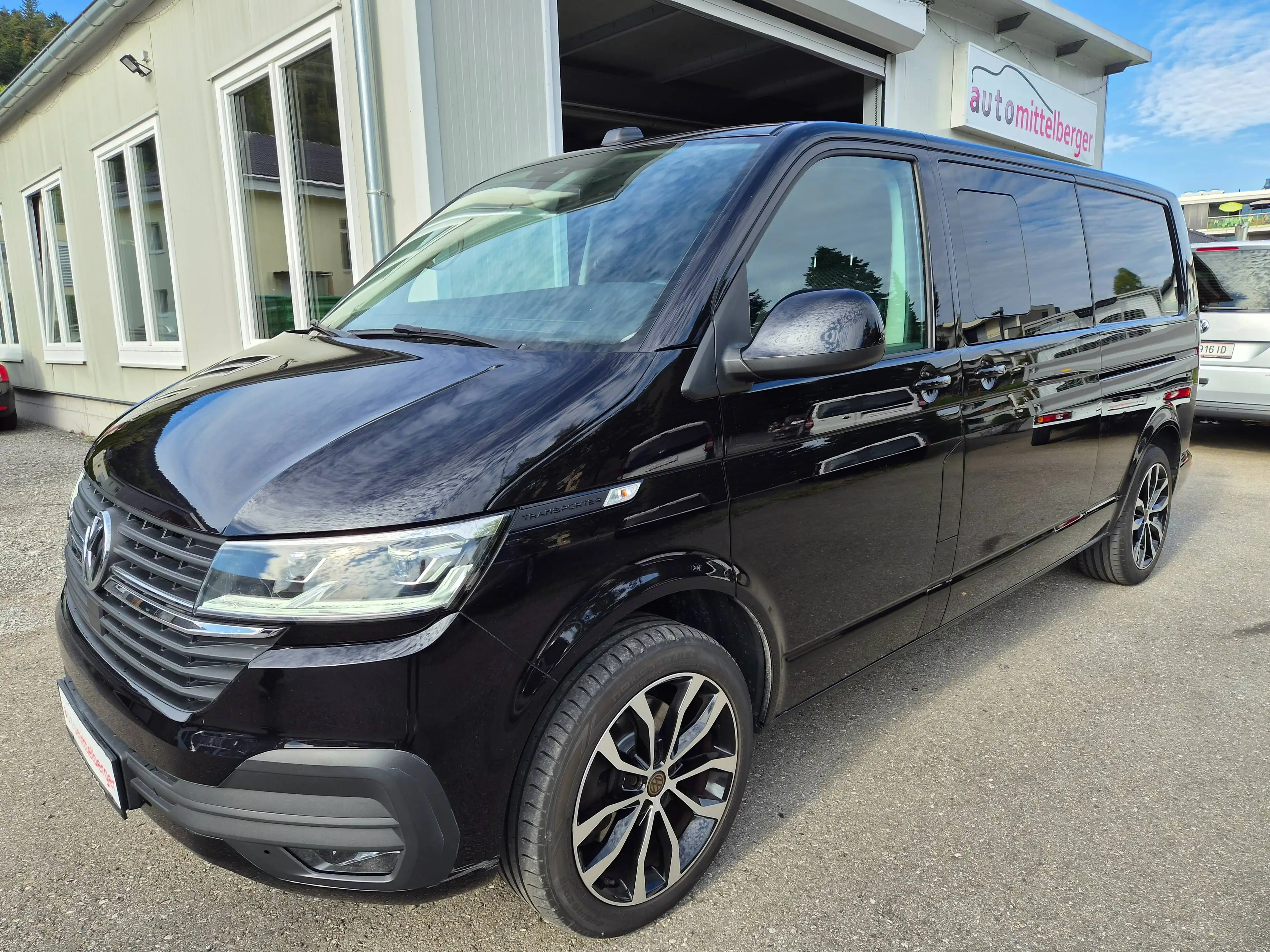 Volkswagen T6.1 Transporter Kastenwagen Plus 4Motion lang Comfortline