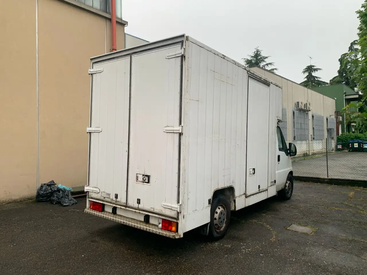 Fiat Ducato 230 2.5 TDI furgonato, foto 2