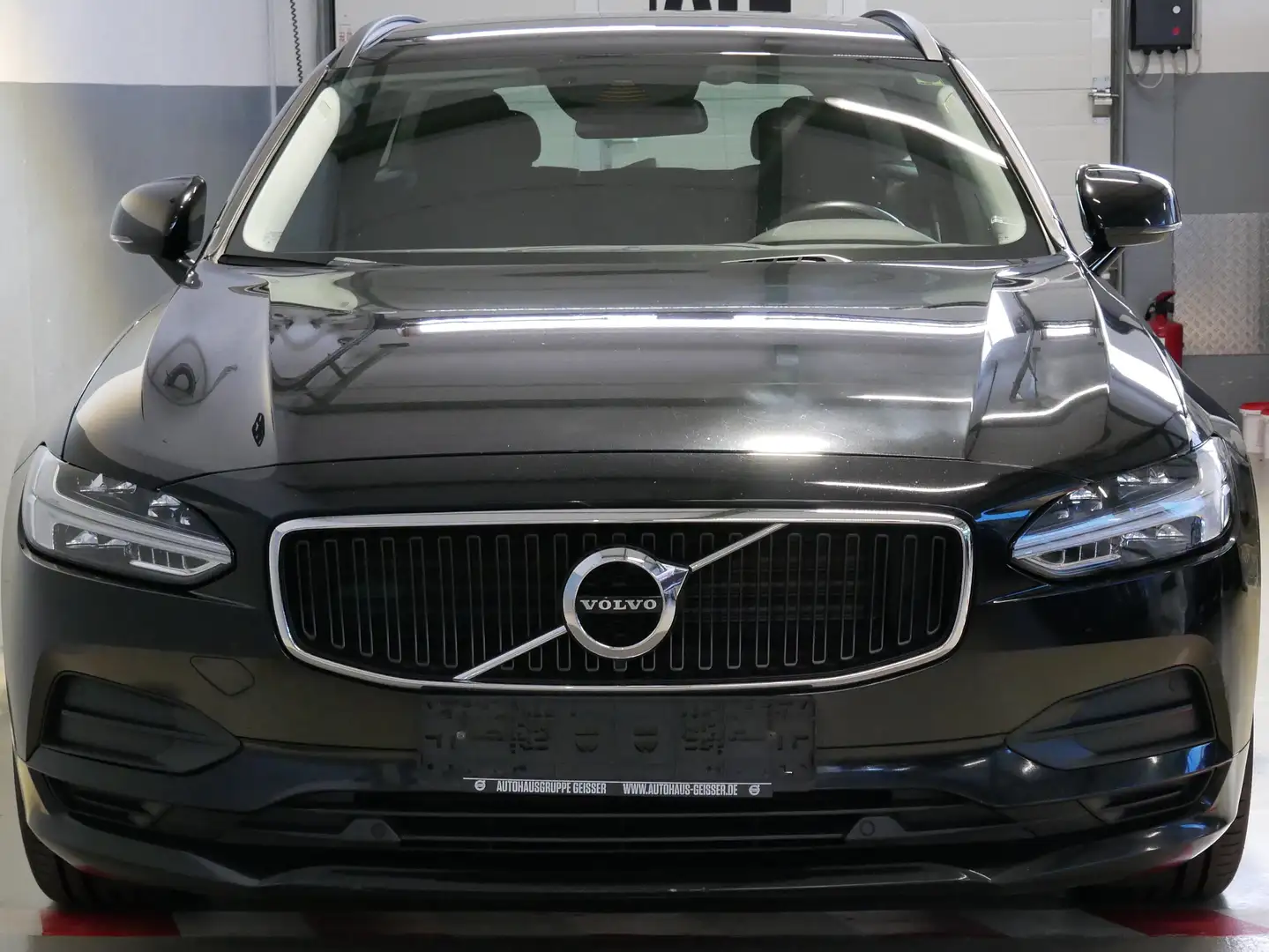 Volvo V90 Business Digital Kamera LED Aut. crna - 1
