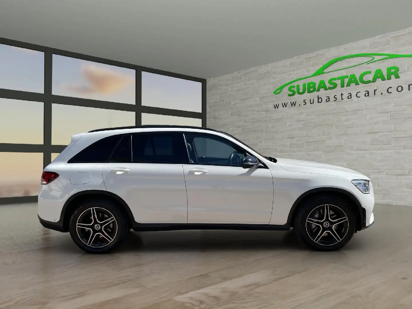 Mercedes-Benz GLC 200 d 4MATIC Wit - 2