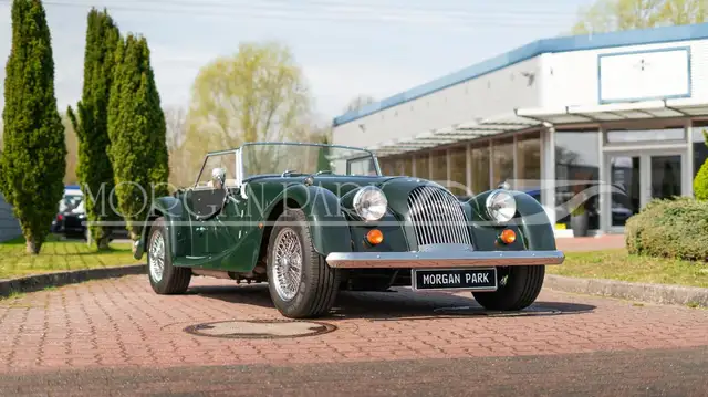 Morgan Plus 8 *top Zustand* Chromspeichen  2.Hd.