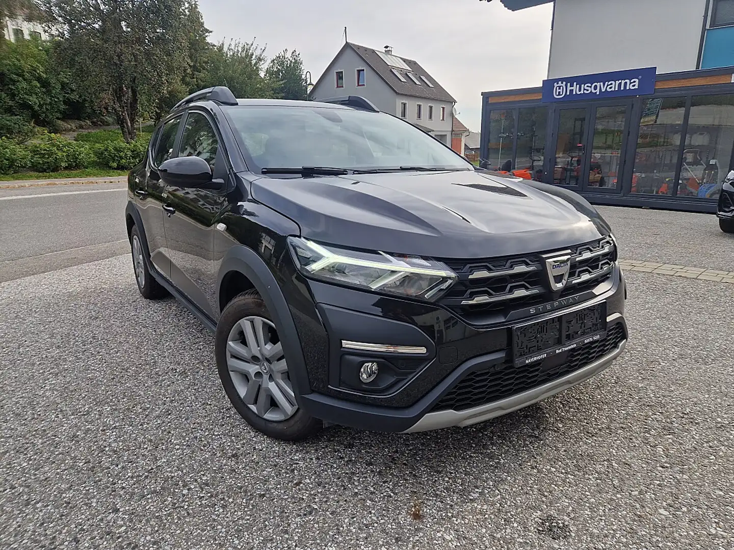 Dacia Sandero III 1.0 TCe 90 Stepway Comfort (EURO 6d) Schwarz - 1