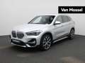 BMW X1 xDrive25e Executive | PANO-SCHUIFDAK | HEAD-UP | S Grijs - thumbnail 1