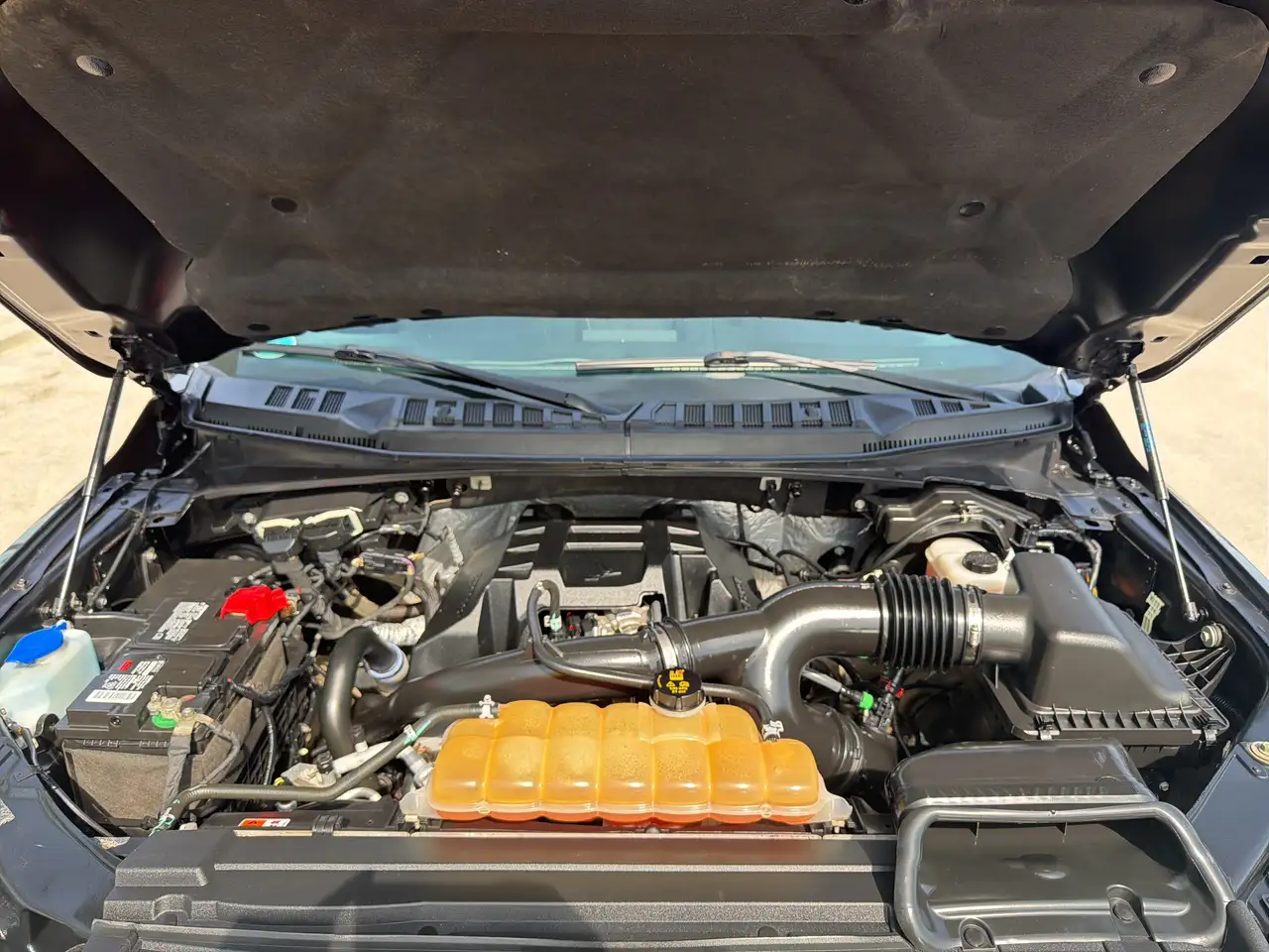Ford F 150 снимка Ford F 150