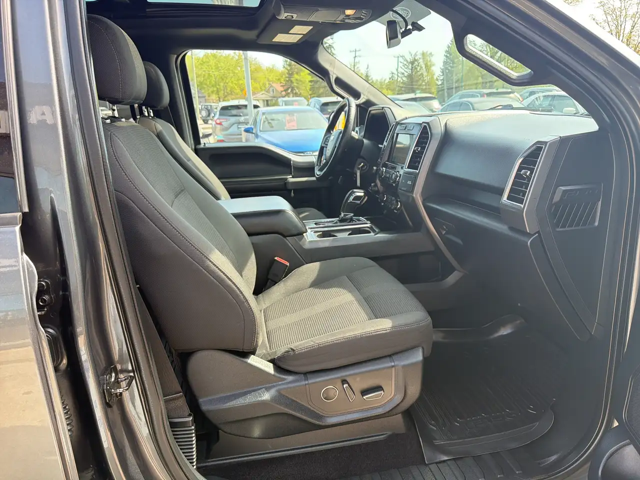 Ford F 150 снимка Ford F 150