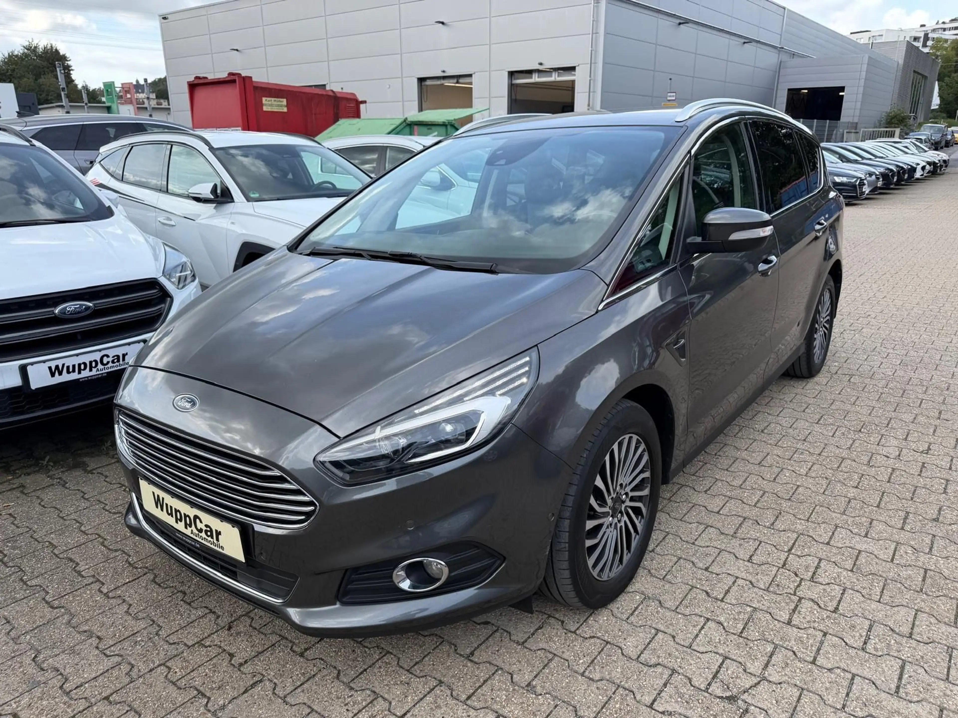 Ford S-Max S-MAX Titanium NAVI*KAMERA*AUTOMATIK*SHZ*TOTWINK