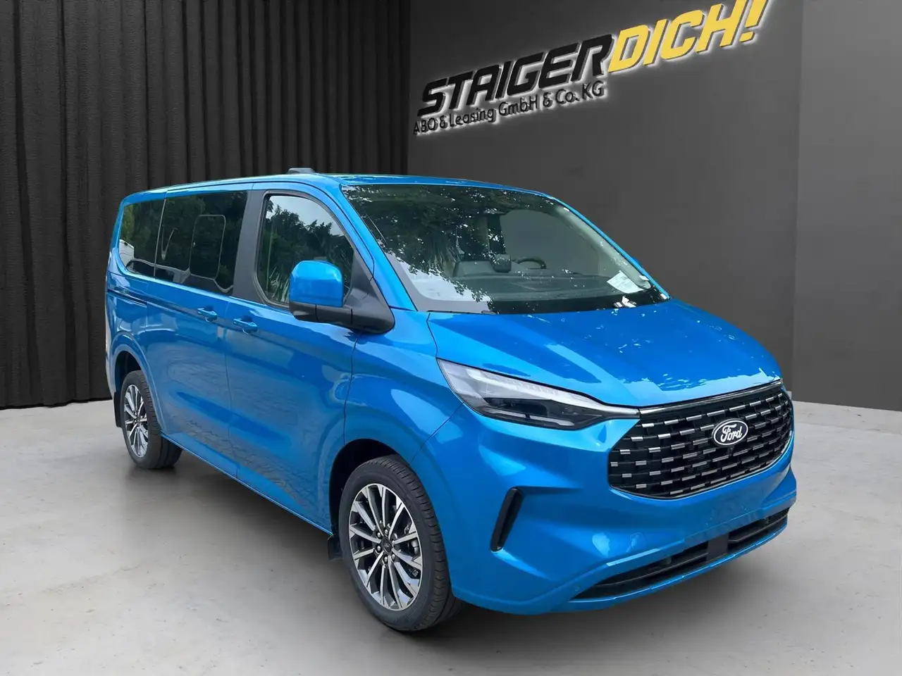 Ford Tourneo Custom 2026