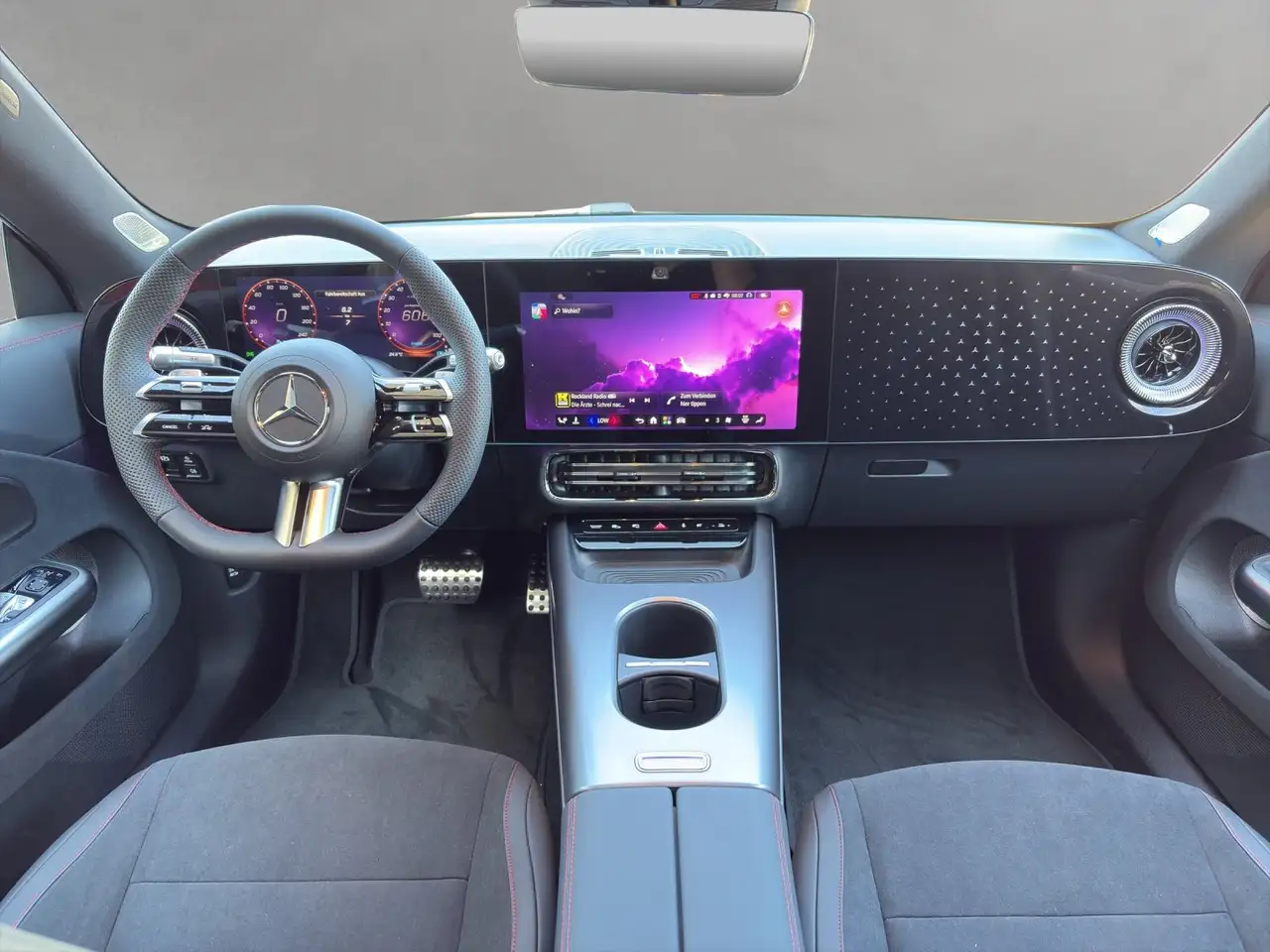 Mercedes-Benz CLA 250 + NEW! AMG Burm 360 ° DISTO TWA PANO 11