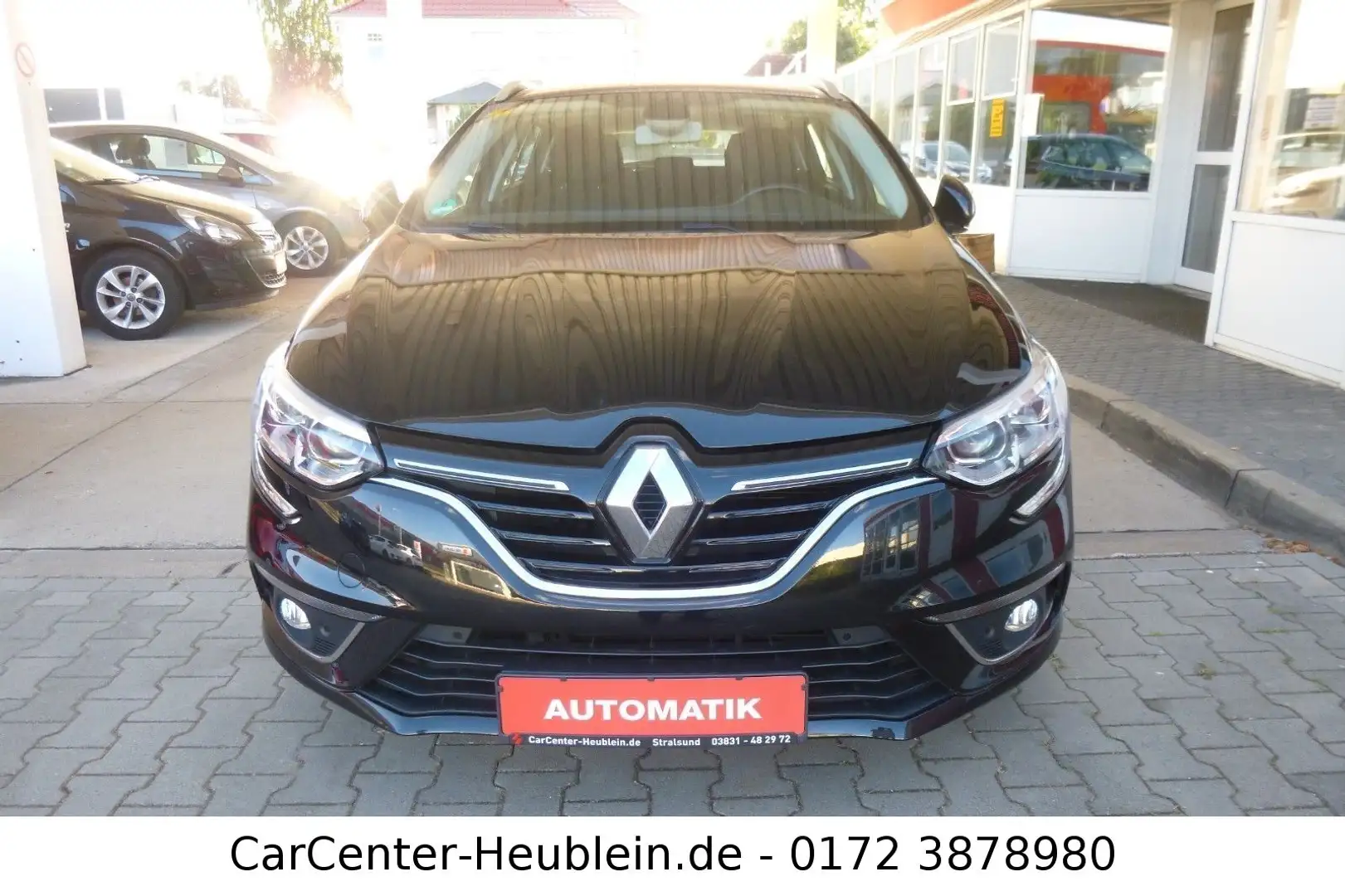 Renault Megane IV Grandtour Business Edition Schwarz - 2