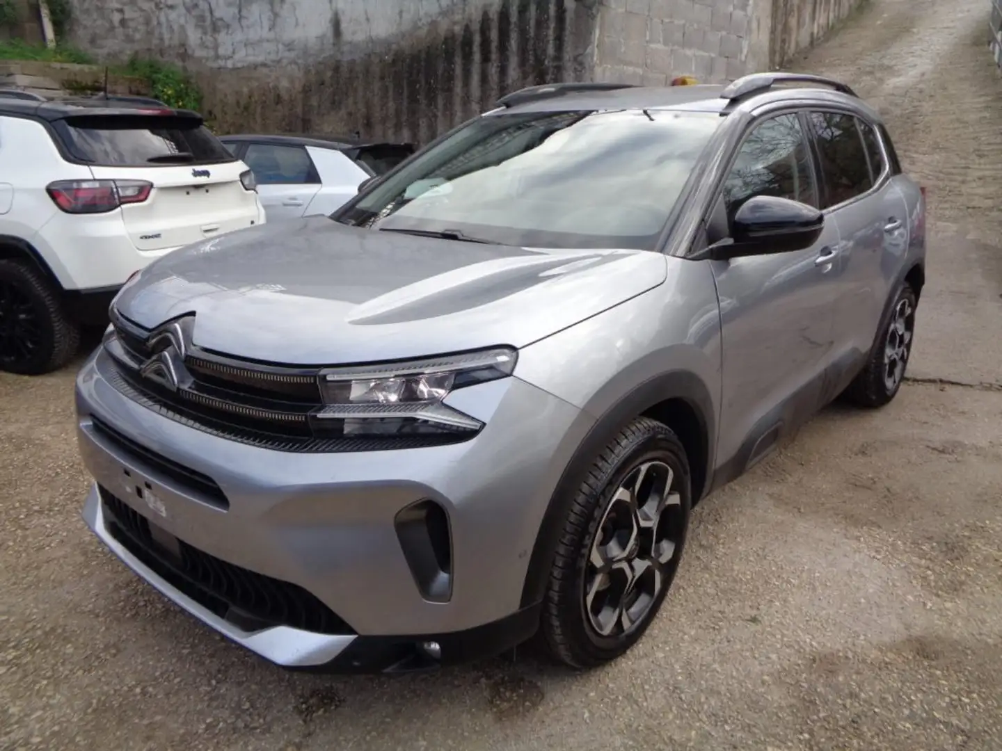 Citroen C5 Aircross 1500 BLUEHDI SHINE 130CV AUTOM. CAM NAV"18 Argento - 1