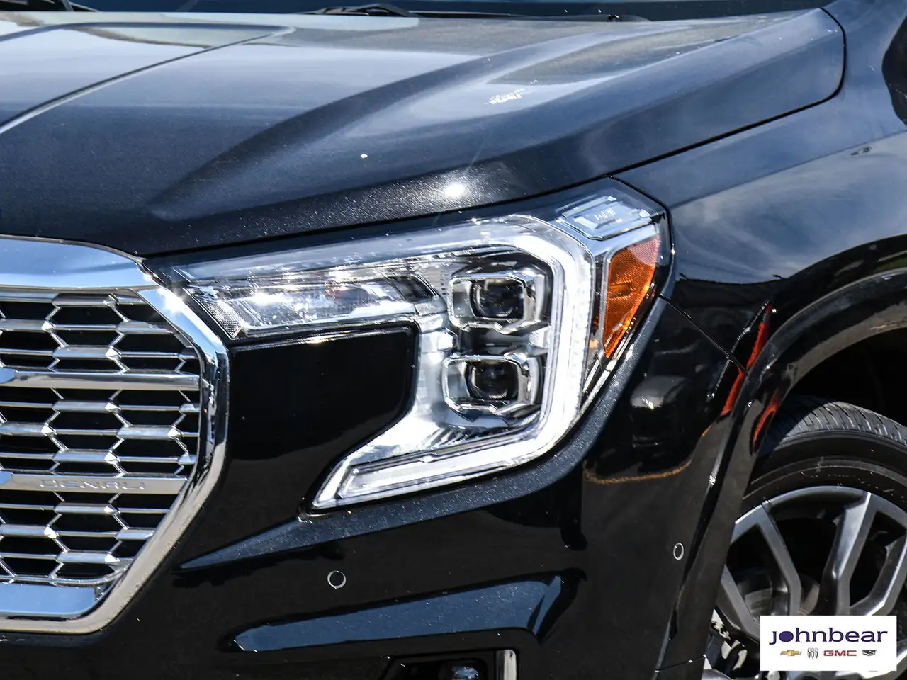 GMC Terrain photo GMC Terrain