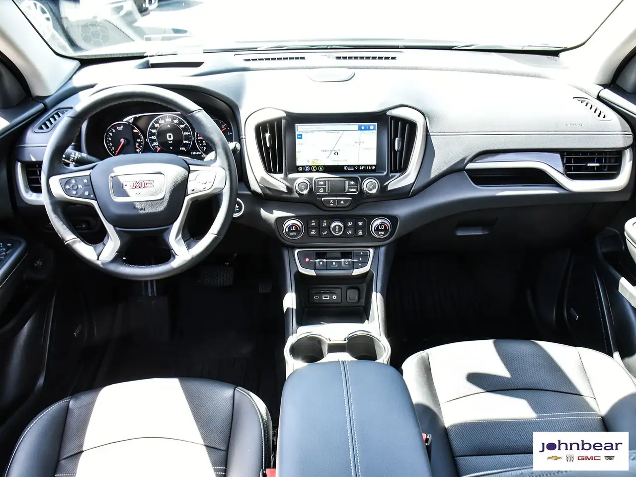 GMC Terrain photo GMC Terrain