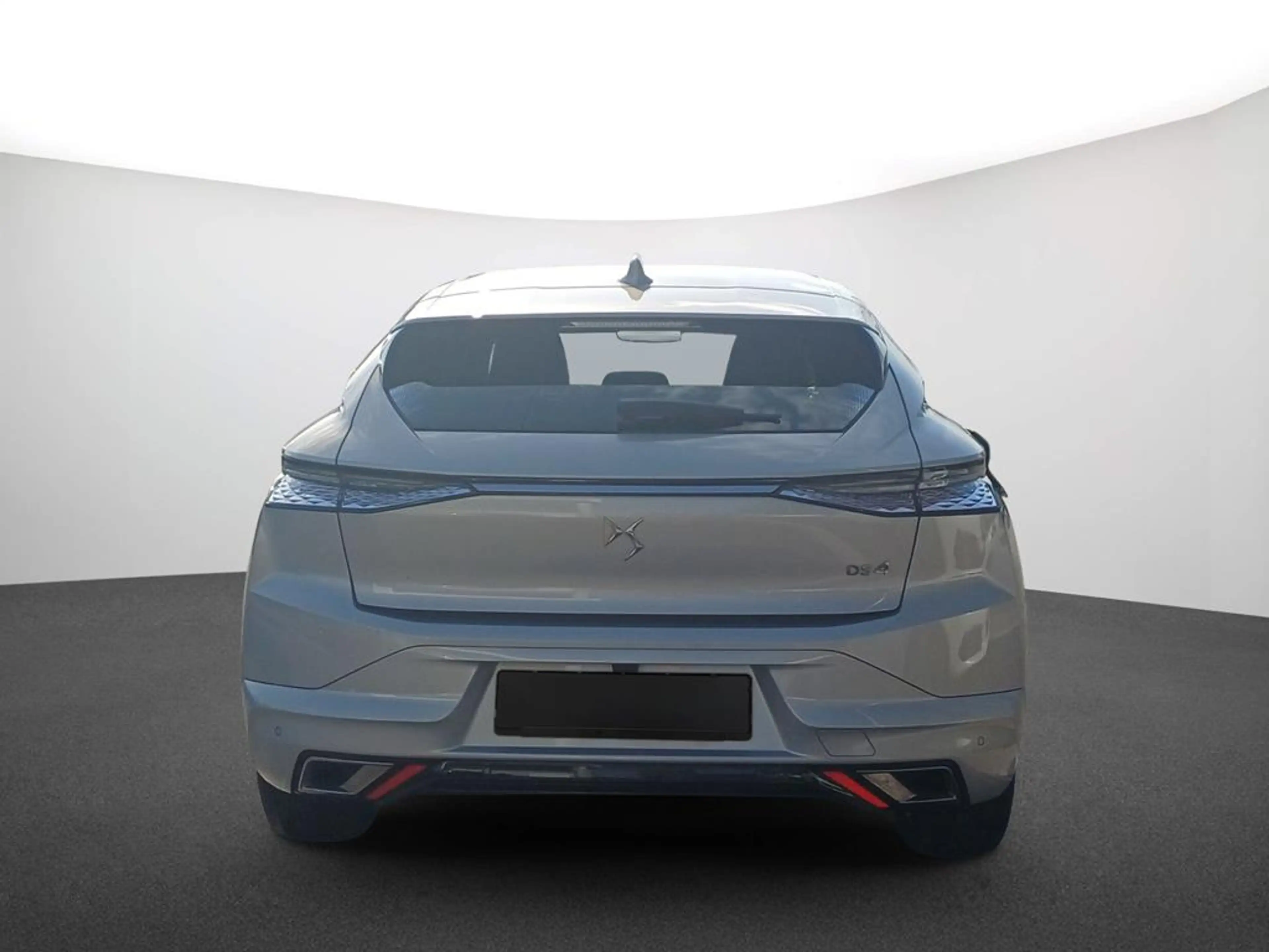 DS Automobiles DS 4 Opera — photo 3
