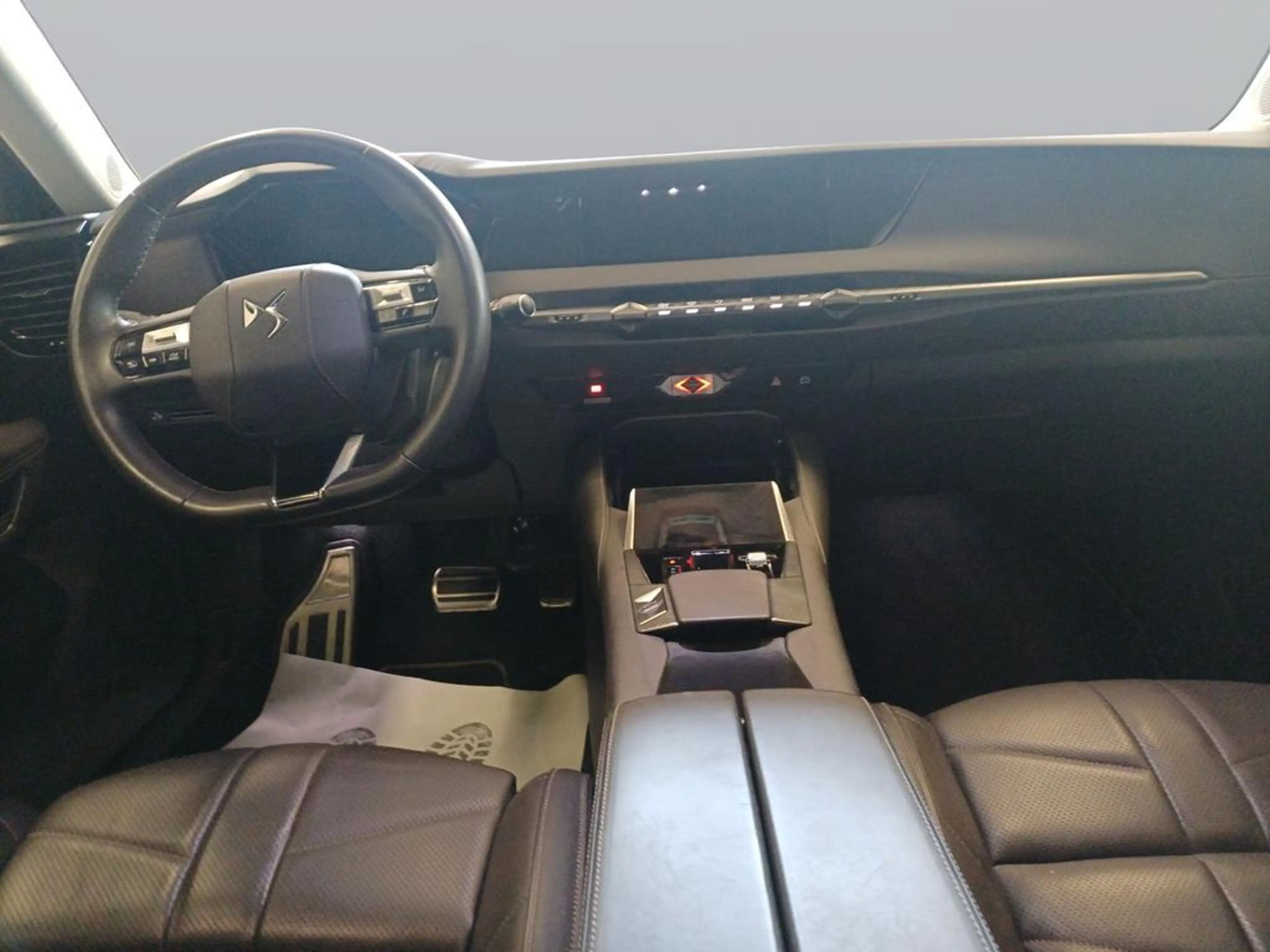 DS Automobiles DS 4 Opera — photo 9