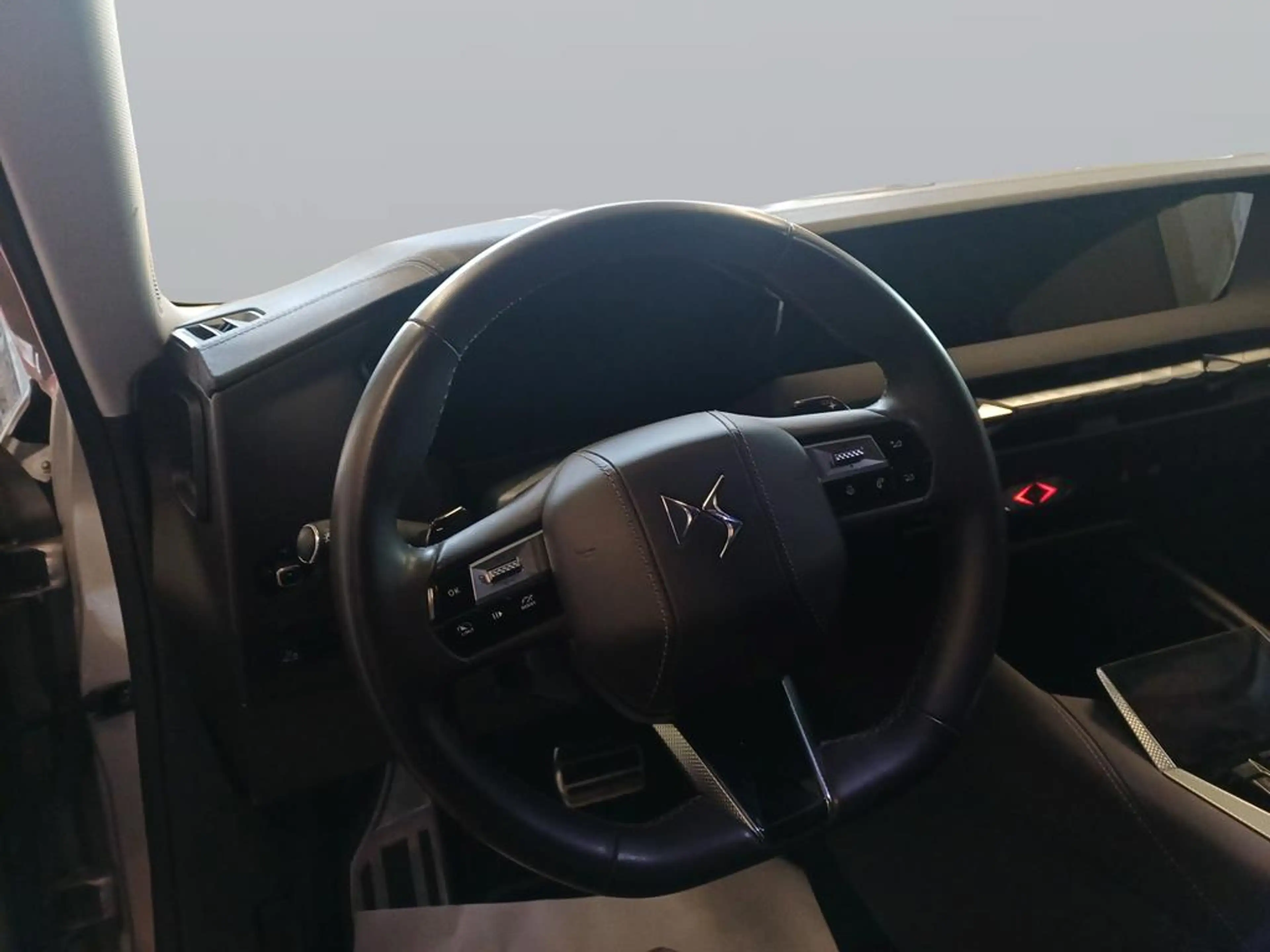 DS Automobiles DS 4 Opera — photo 12