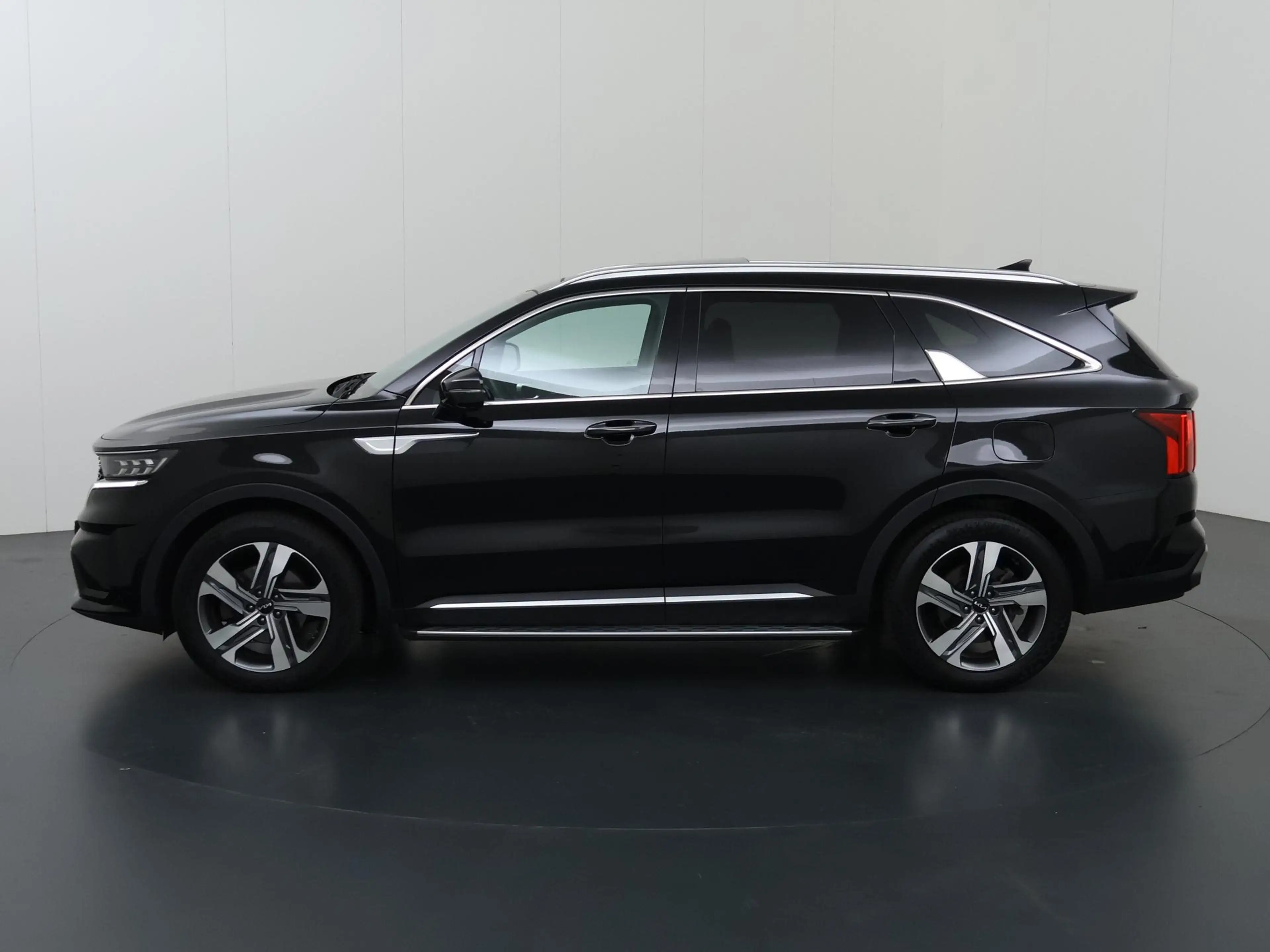 Kia Sorento 1.6 T-GDI Plug-in Hybrid 4WD ExecutiveLine 7p. | L — photo 5