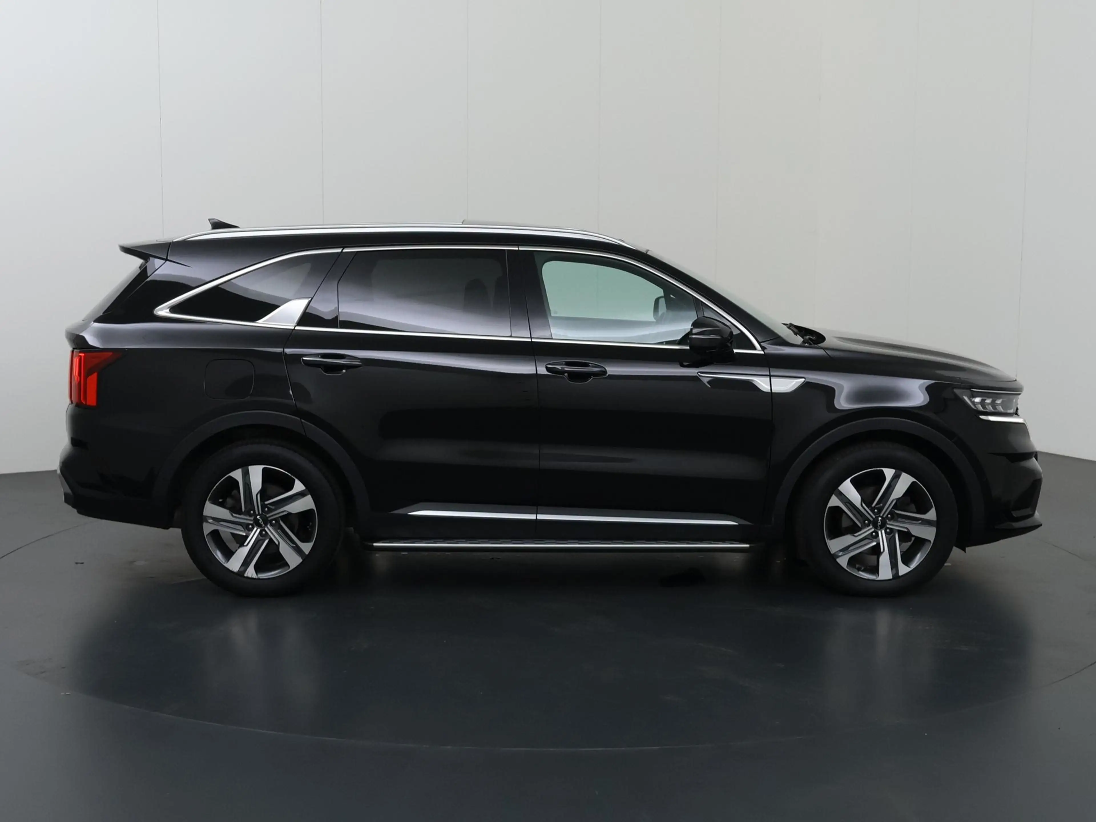 Kia Sorento 1.6 T-GDI Plug-in Hybrid 4WD ExecutiveLine 7p. | L — photo 6