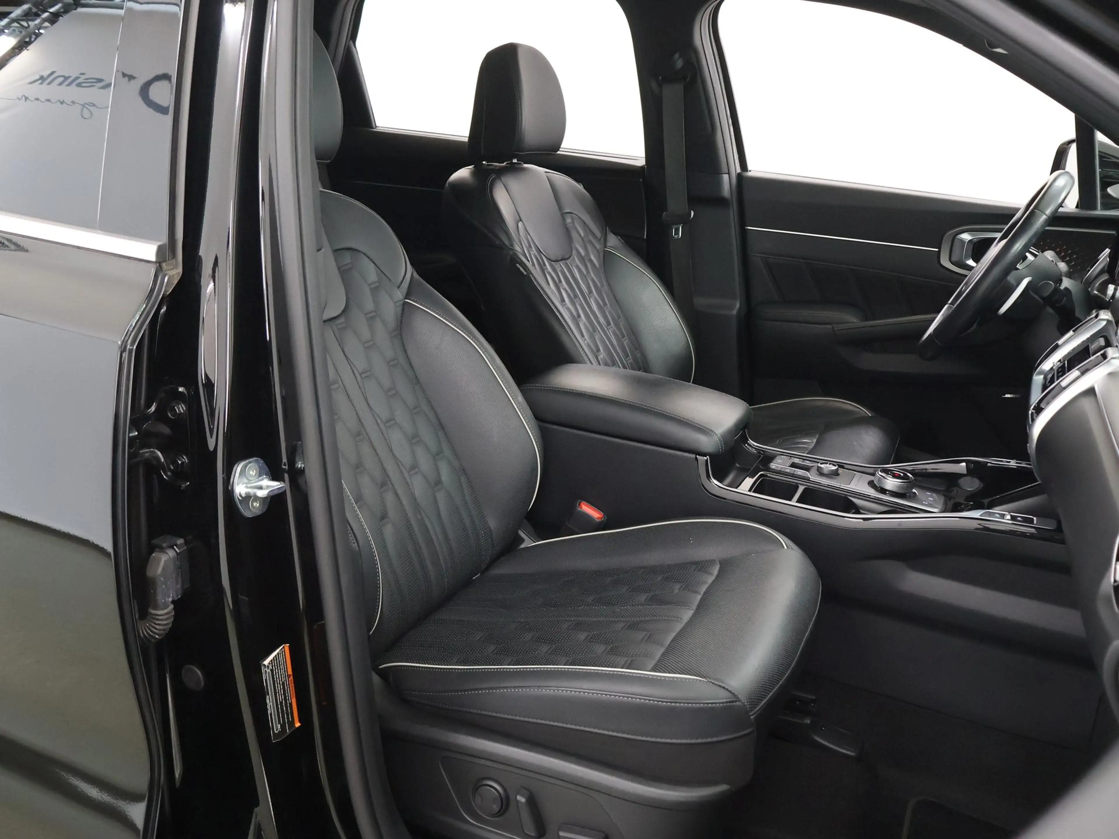 Kia Sorento 1.6 T-GDI Plug-in Hybrid 4WD ExecutiveLine 7p. | L — photo 12