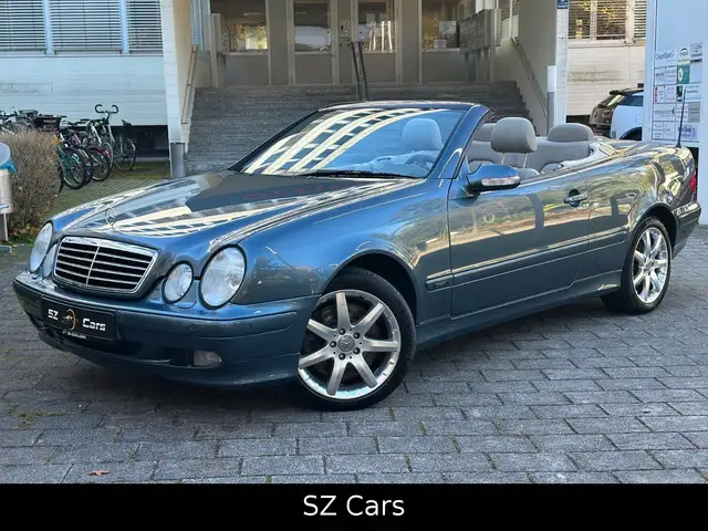 Mercedes-Benz CLK 430 AVANTGARDE*NAVI*MEMORY*LEDER*SHZ