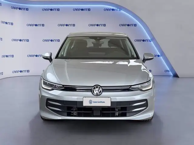 Volkswagen Golf view 3