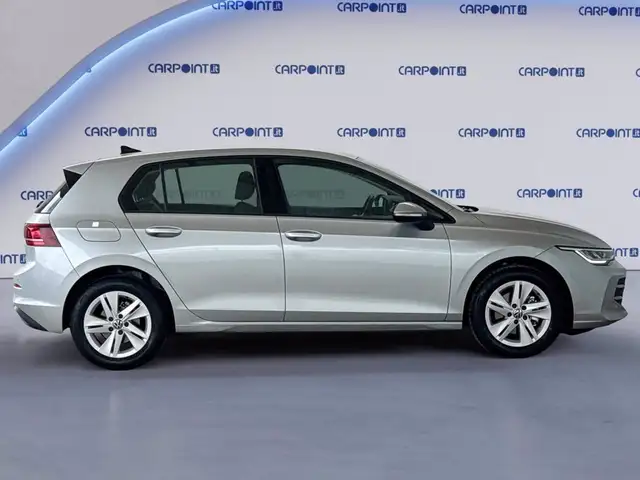 Volkswagen Golf view 6