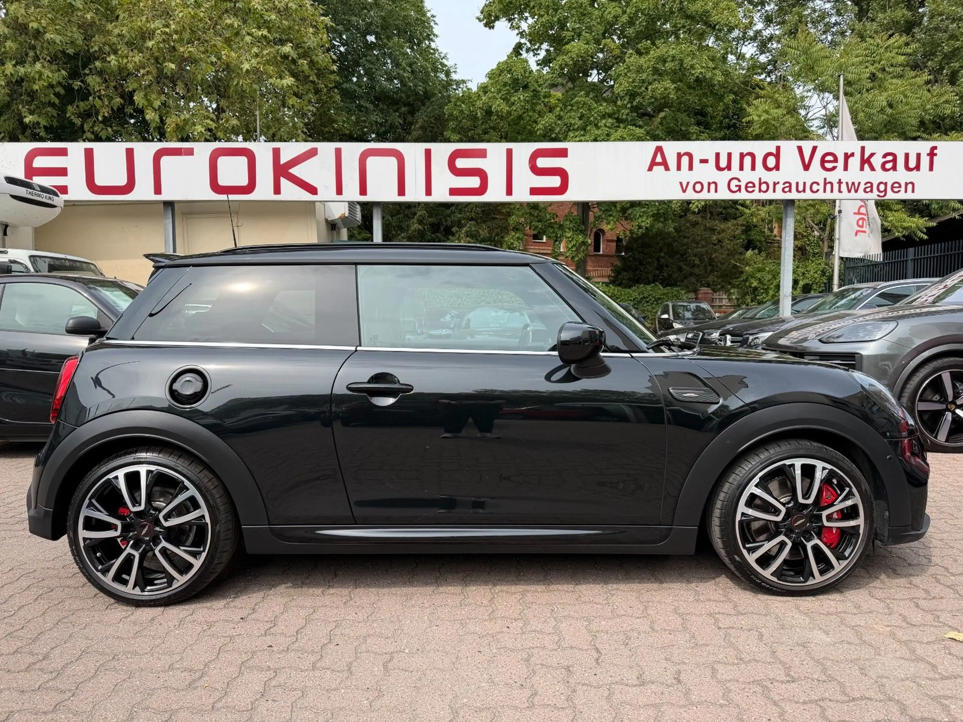 MINI John Cooper Works JohnCooperWorks Trim Aut*LEDER*PANO*HuD*H/K*KAM