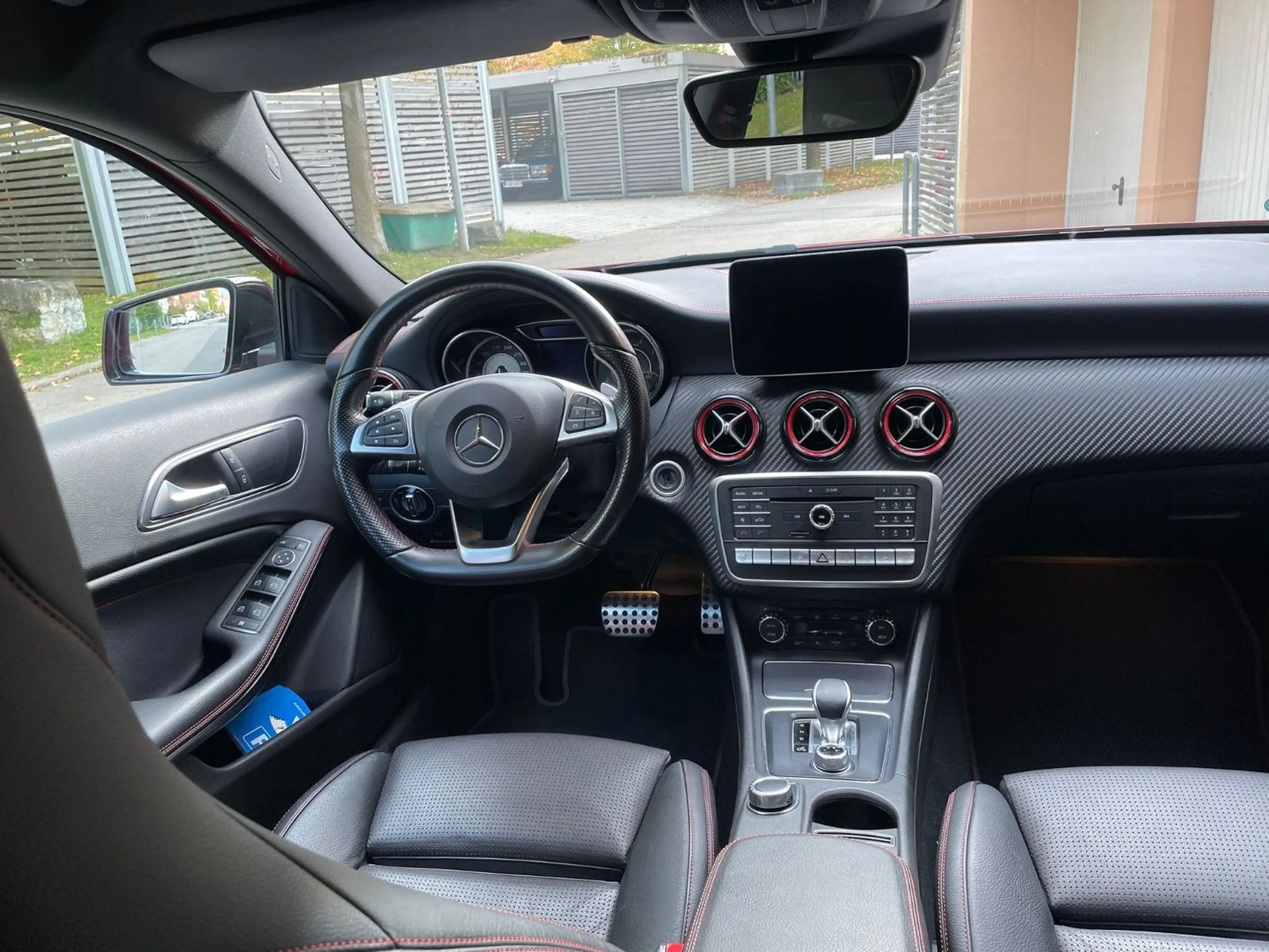 Mercedes-Benz A 45 AMG A A 45 AMG 4Matic — photo 10