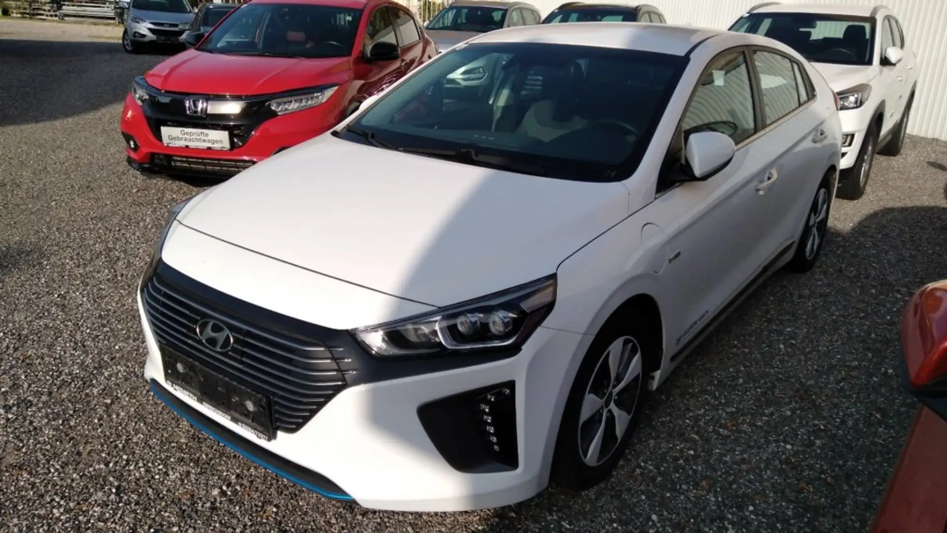 Hyundai IONIQ Hybrid Style 1,6 GDi PHEV 631k-P1/5/6-O4 Weiß - 1
