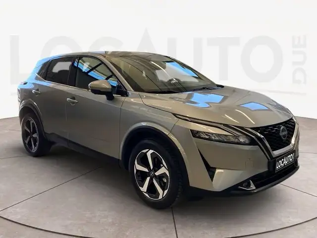 Nissan Qashqai view 3