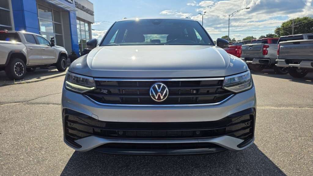 2022 Volkswagen Tiguan Comfortline R-Line — снимка 1