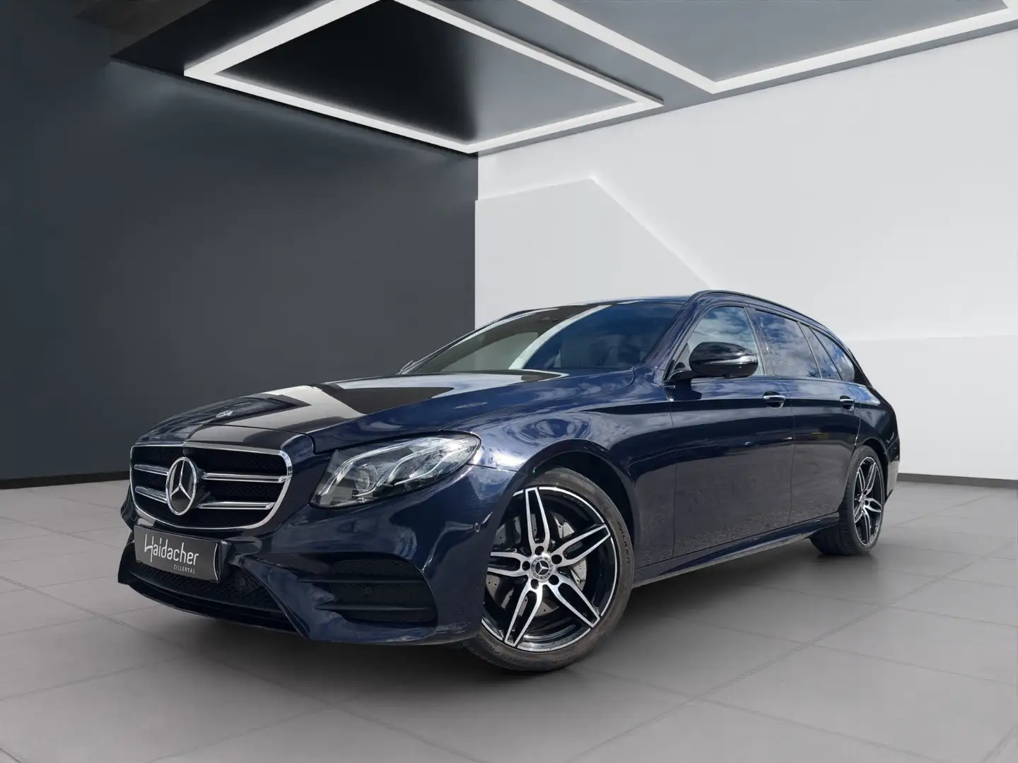 Mercedes-Benz E 220 d 4MATIC T-Modell KeyGo Shz PTS eHeck Ambi Blau - 2