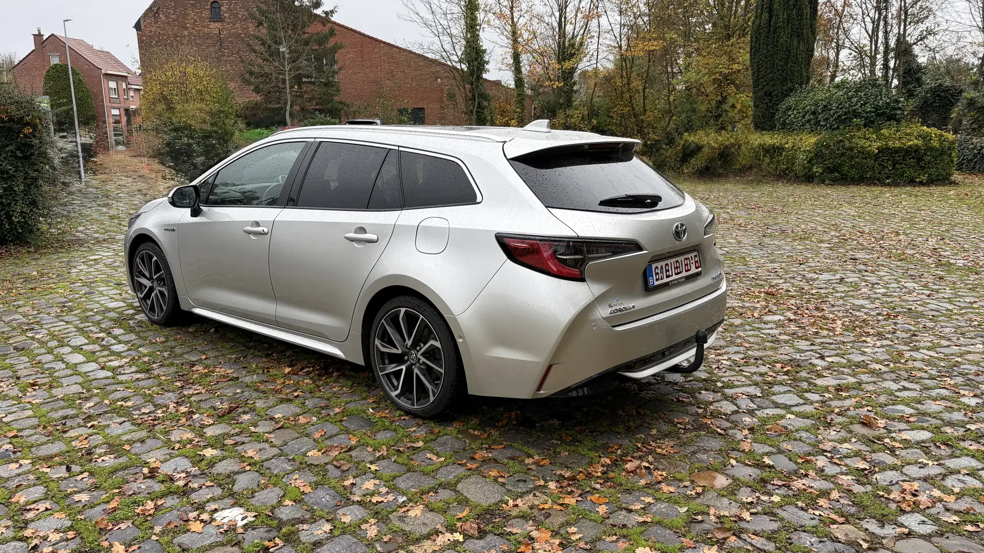 Toyota Corolla 2.0 Hybrid Touring Sports premium+experience+luxur - 2