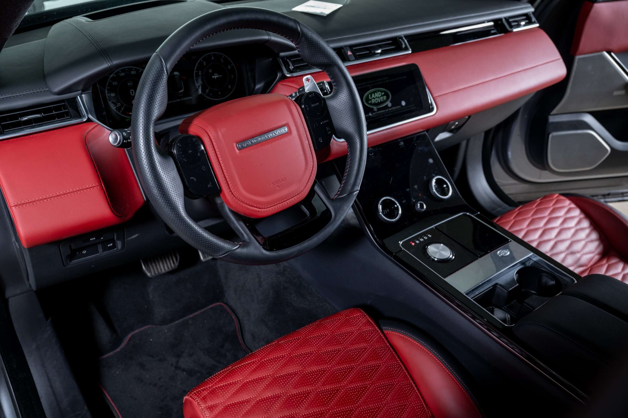 Land Rover Range Rover Velar