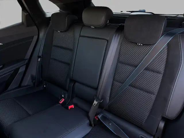 Renault Austral view 15