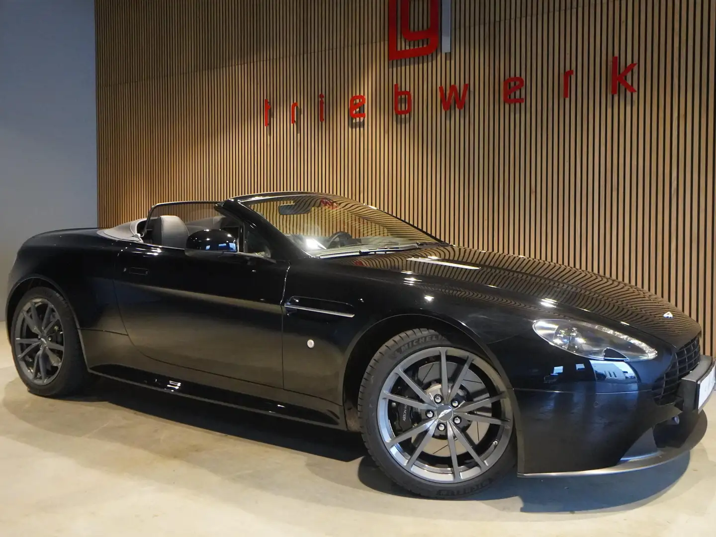 Aston Martin V8 V8 Vantage S Roadster N430 -BRD-U-frei-14 TKM- Schwarz - 2