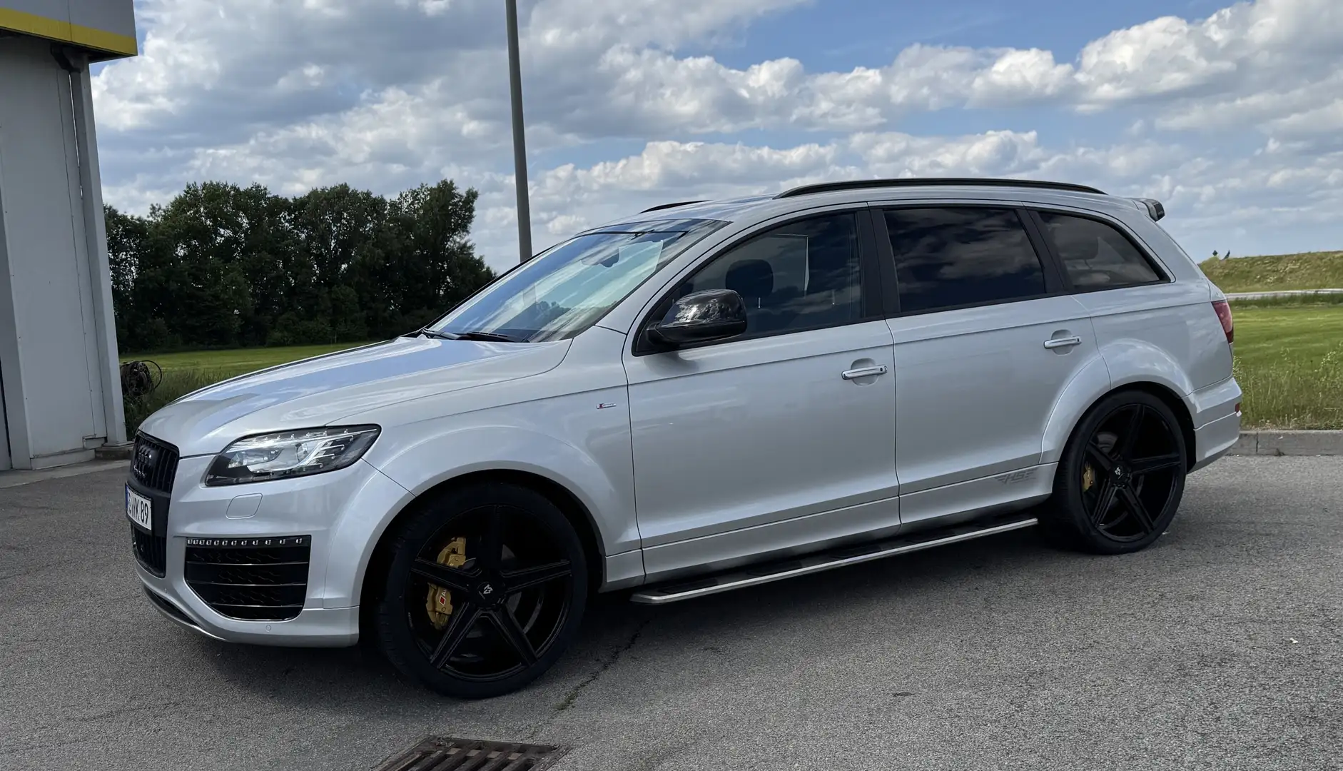 Audi Q7 4.2 TDI DPF quattro tiptronic Silver - 1