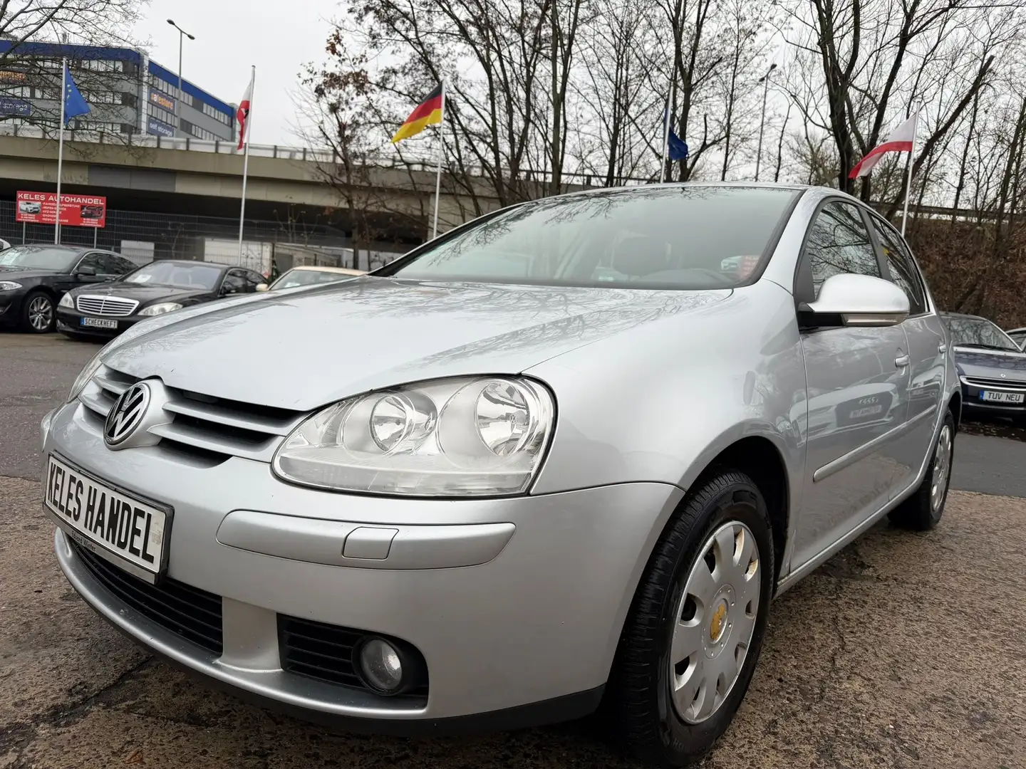 Volkswagen Golf Tüv 05/26 Silber - 2