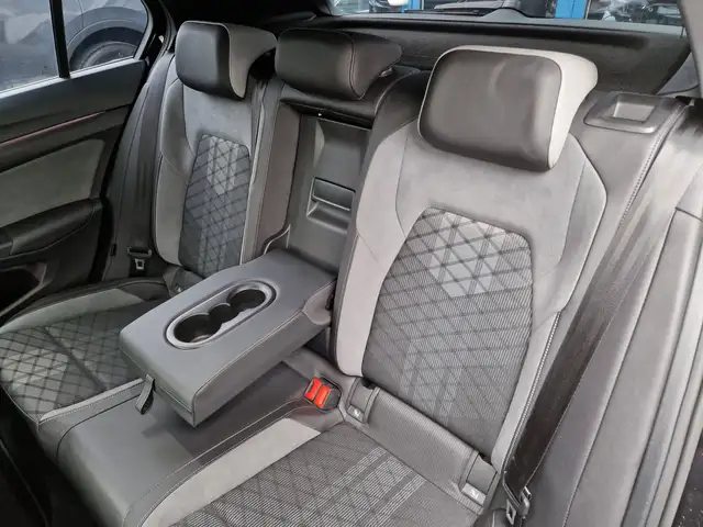 Volkswagen Golf view 15