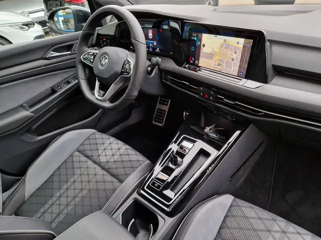 Volkswagen Golf view 8