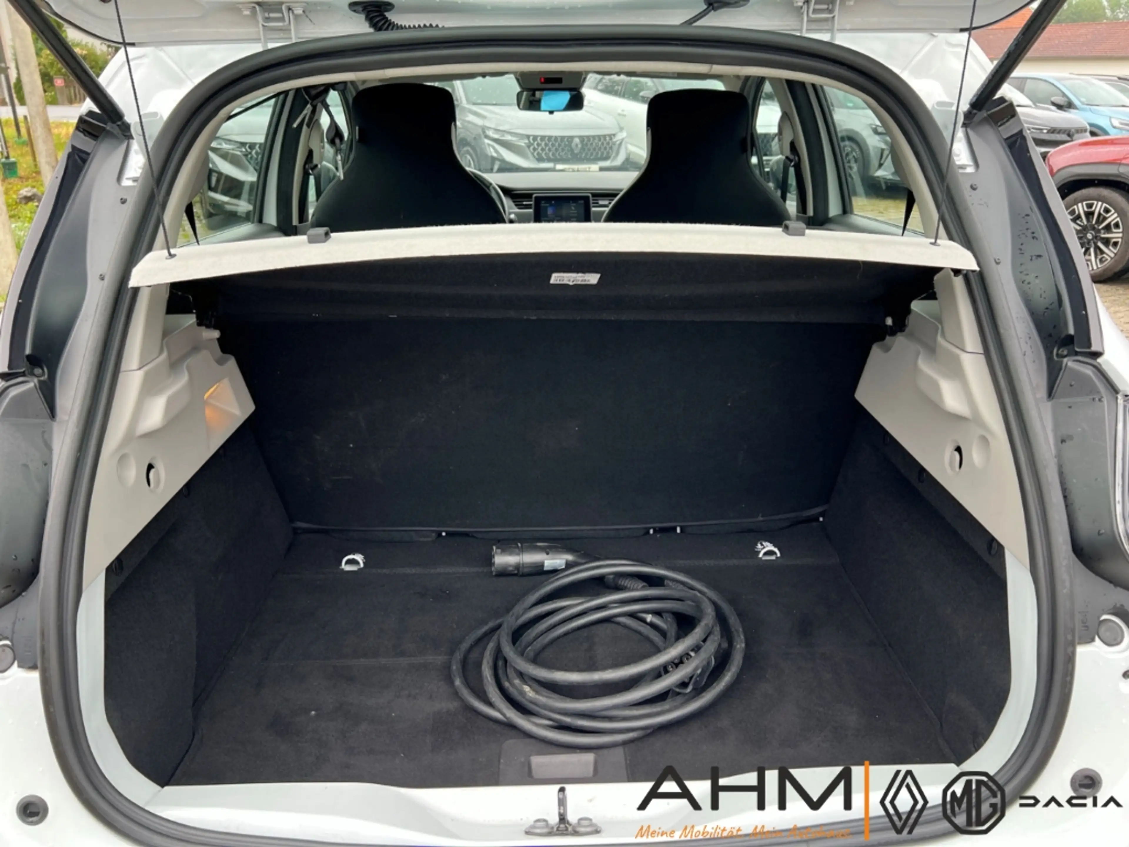 Renault ZOE Life ZE50 R110 CCS *KAUFAKKU* — photo 9