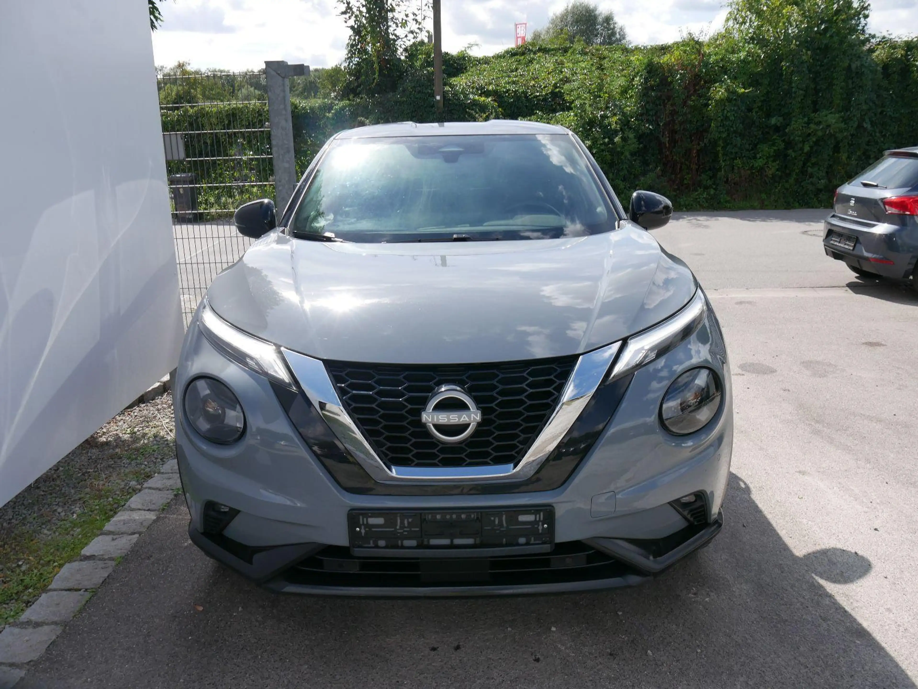 Nissan Juke N-CONNECTA 1.0 DIG-T DCT*NAVI*PDC-KAMERA*LED*SH... — photo 3