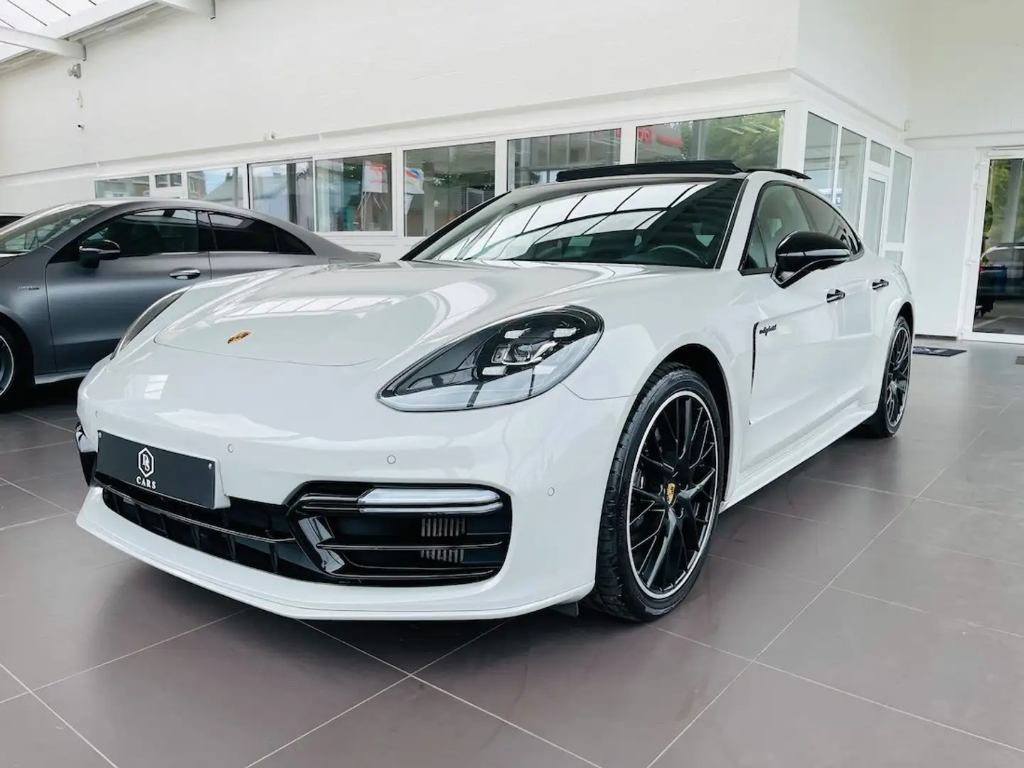 Porsche Panamera 4e 2.9 V6 *** GARANTIE + TOIT PANO + LED + FULL ** Gris - 1